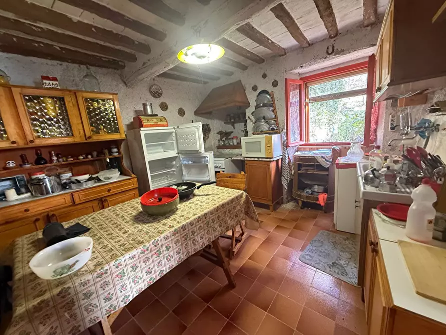 Immagine 26 di Casa indipendente in vendita  in Podalla a Acquacanina