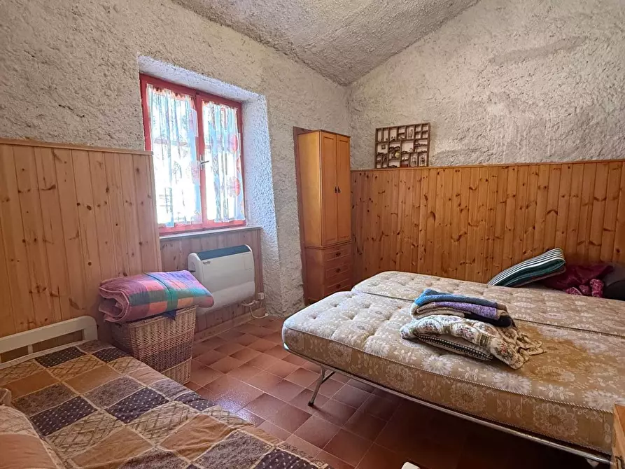 Immagine 28 di Casa indipendente in vendita  in Podalla a Acquacanina