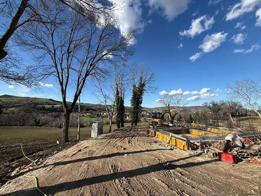 Immagine 2 di Villa in vendita  in San Giorgio 63 a Belforte Del Chienti