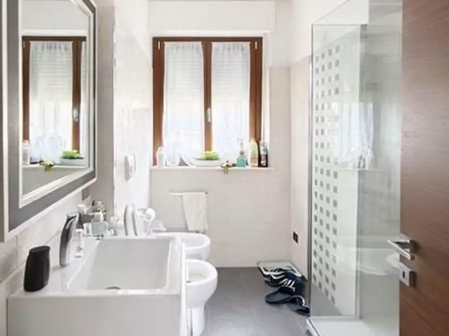 Immagine 7 di Appartamento in vendita  in Rovereto a Tolentino