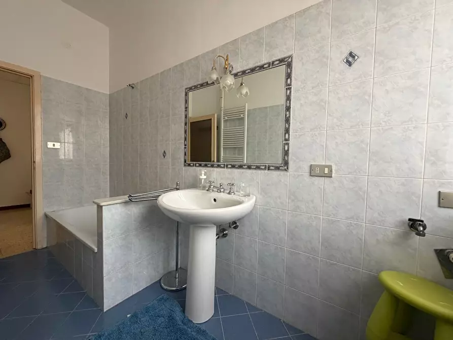 Immagine 17 di Appartamento in vendita  in Vitale Vitali a Tolentino