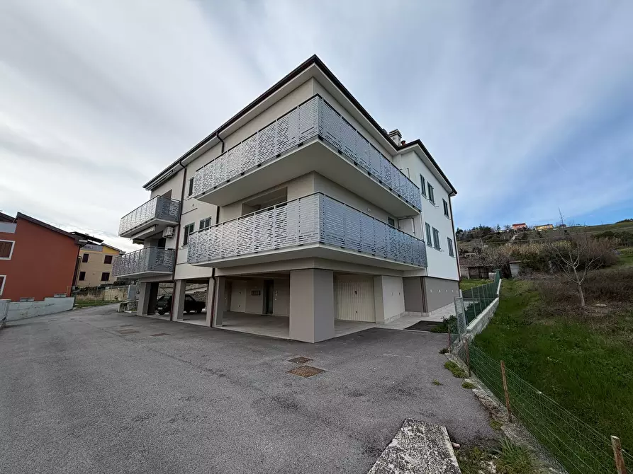 Immagine 1 di Appartamento in vendita  in Adino Barcarelli 6 a Tolentino