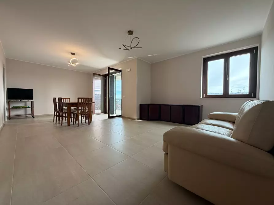 Immagine 4 di Appartamento in vendita  in Adino Barcarelli 6 a Tolentino