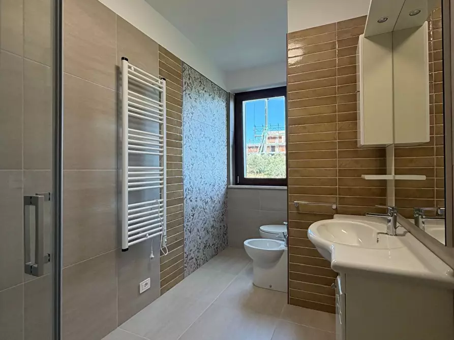 Immagine 16 di Appartamento in vendita  in Adino Barcarelli 6 a Tolentino