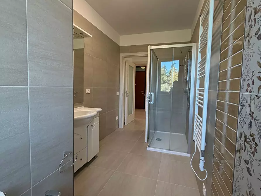 Immagine 17 di Appartamento in vendita  in Adino Barcarelli 6 a Tolentino