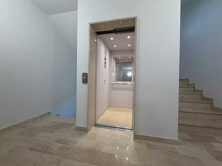 Immagine 30 di Appartamento in vendita  in Adino Barcarelli 6 a Tolentino