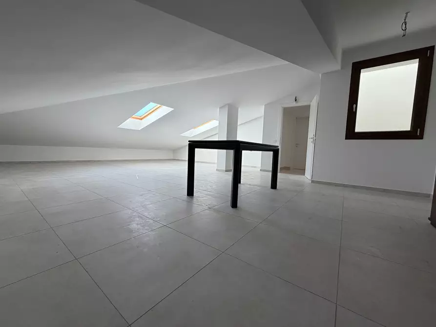 Immagine 37 di Appartamento in vendita  in Adino Barcarelli 6 a Tolentino