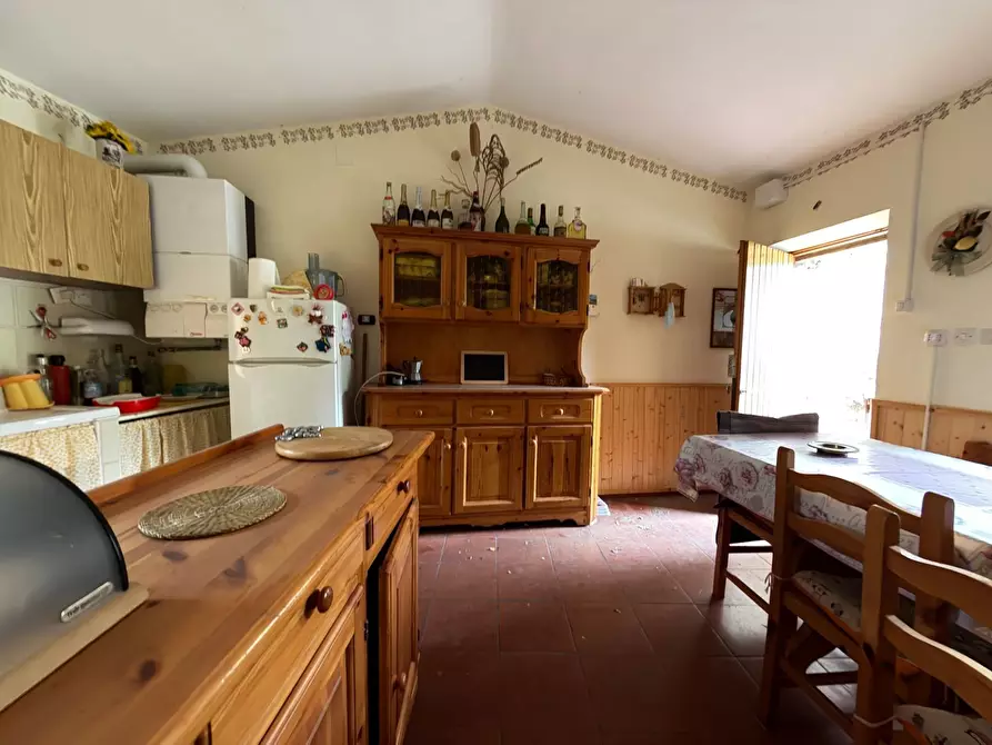 Immagine 11 di Casa indipendente in vendita  in Piè di Vescia 8 a Acquacanina