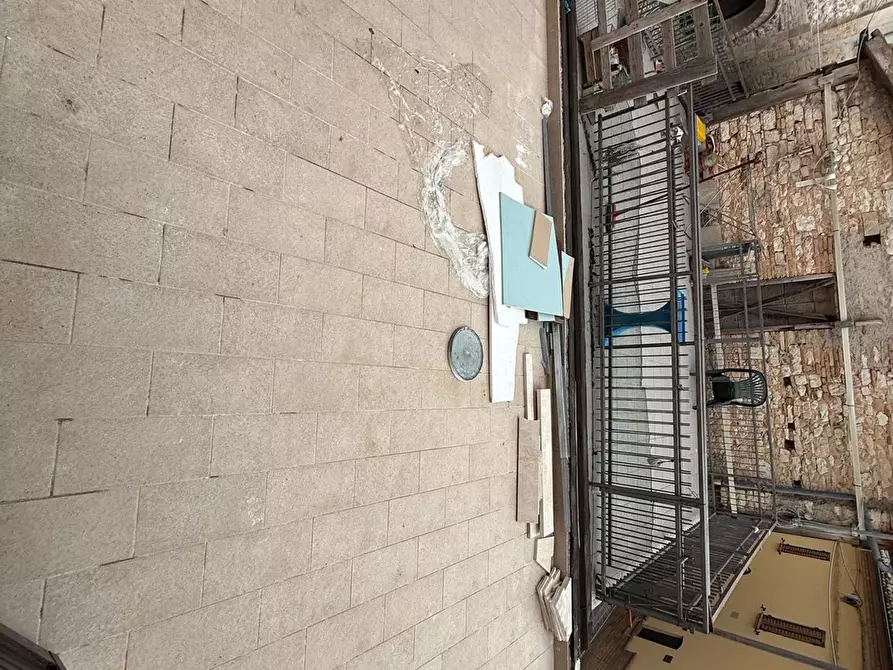 Immagine 9 di Casa indipendente in vendita  in Castello di Borgiano a Belforte Del Chienti