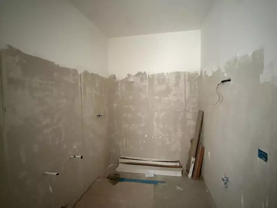 Immagine 16 di Casa indipendente in vendita  in Castello di Borgiano a Belforte Del Chienti