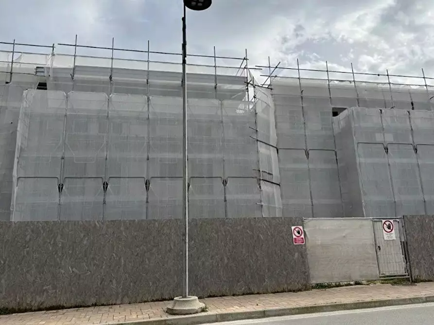 Immagine 5 di Appartamento in vendita  in Labastide Murat a Tolentino