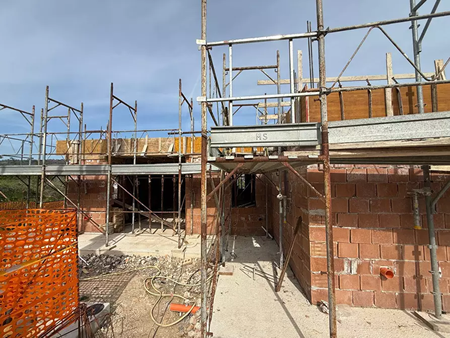 Immagine 7 di Villa in vendita  in Pianibianchi a Tolentino