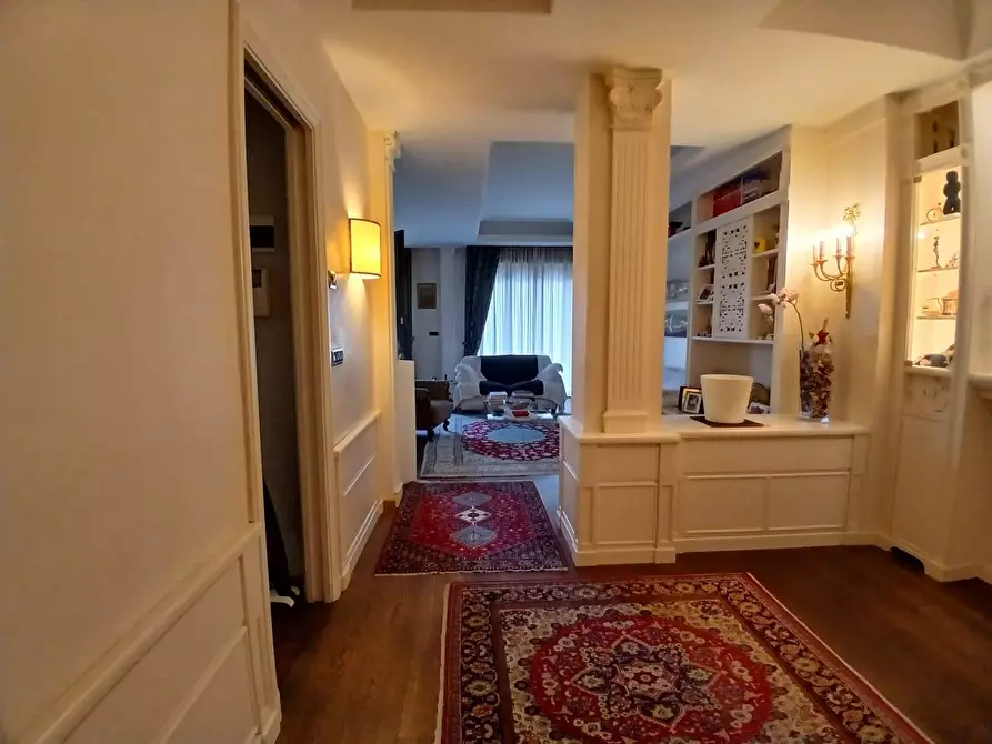 Immagine 5 di Appartamento in vendita  in Corso Umberto I° a Civitanova Marche