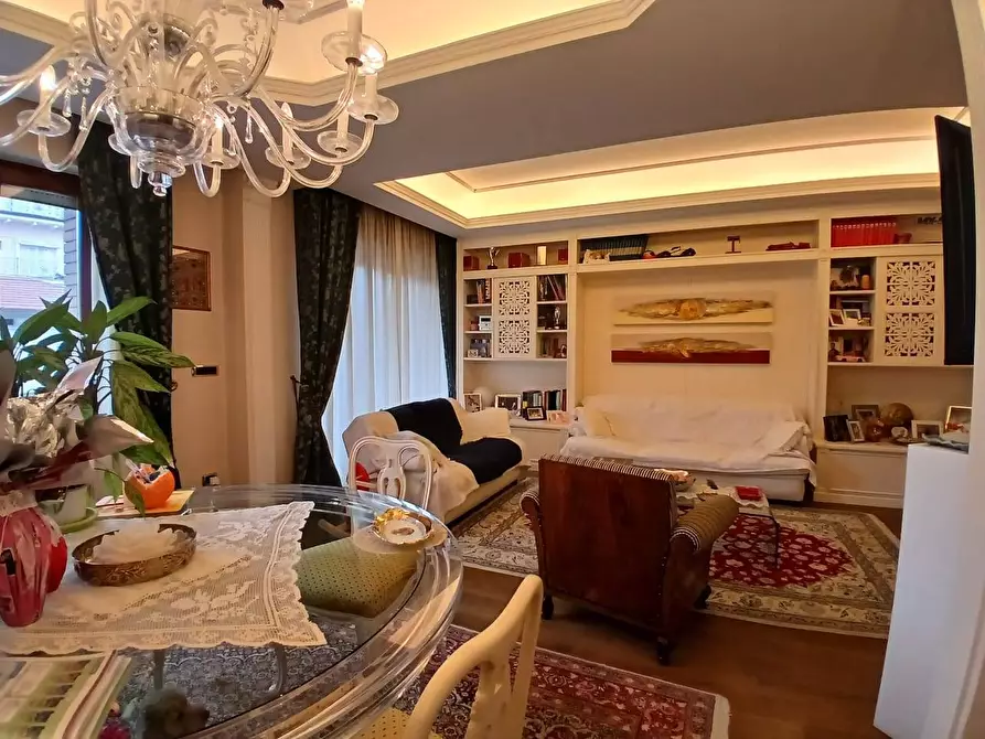 Immagine 11 di Appartamento in vendita  in Corso Umberto I° a Civitanova Marche