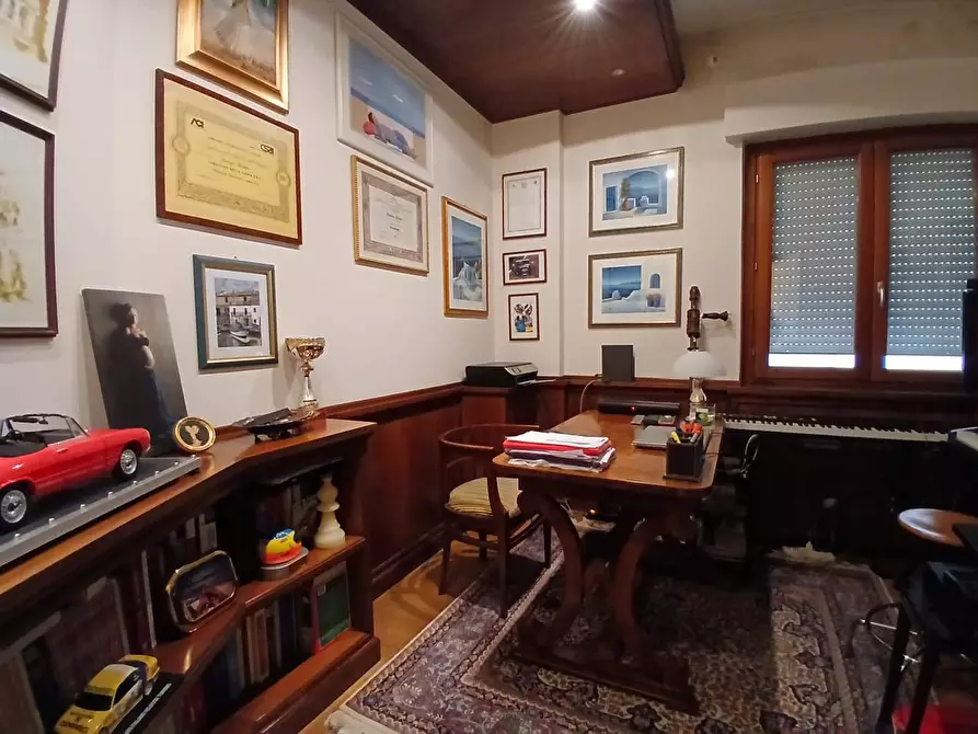 Immagine 28 di Appartamento in vendita  in Corso Umberto I° a Civitanova Marche