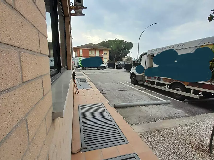 Immagine 8 di Capannone industriale in affitto  in via Adige a Fermo