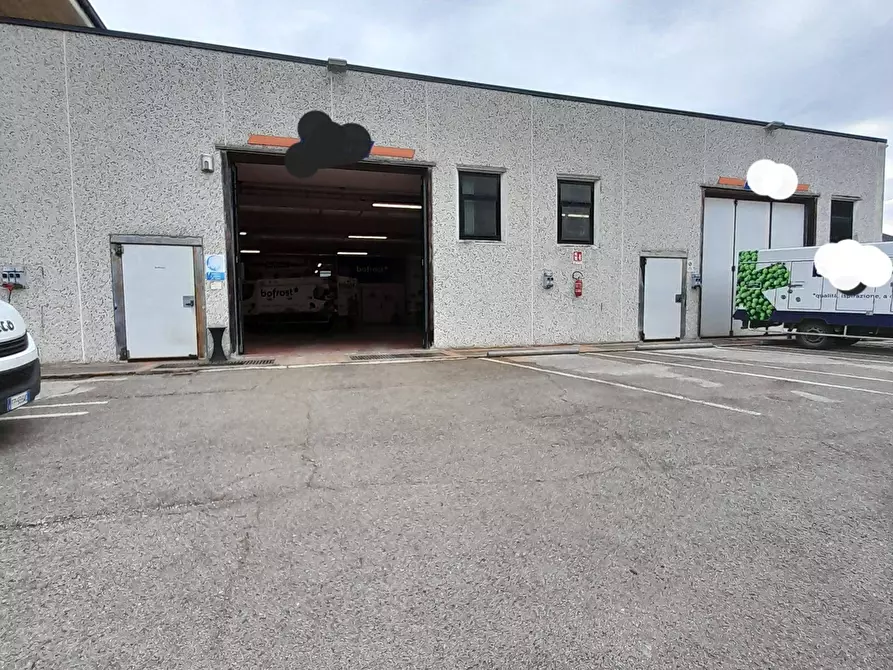 Immagine 12 di Capannone industriale in affitto  in via Adige a Fermo