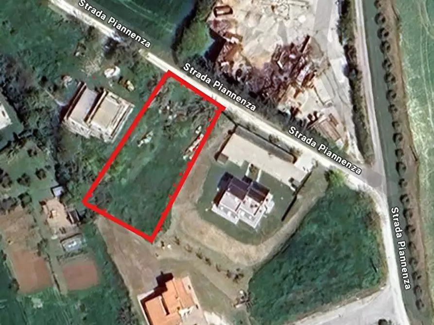 Immagine 1 di Terreno residenziale in vendita  in via Arno a Sant'elpidio A Mare
