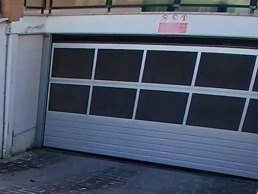 Immagine 4 di Box auto in vendita  in via Marconi a Civitanova Marche