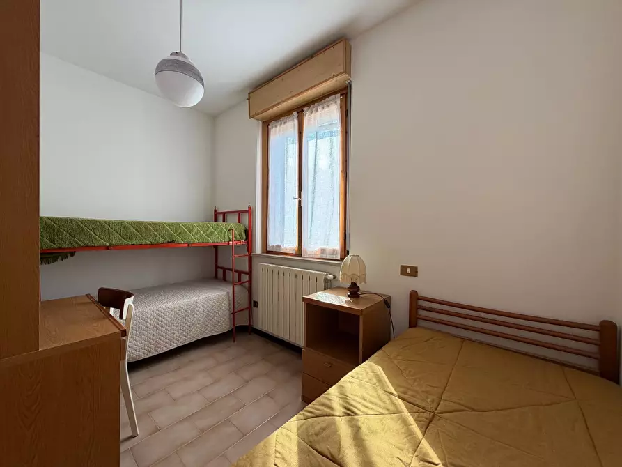 Immagine 8 di Appartamento in vendita  in Località Vescia a Acquacanina