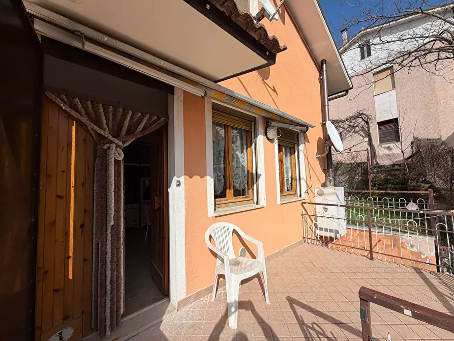 Immagine 21 di Appartamento in vendita  in Località Vescia a Acquacanina