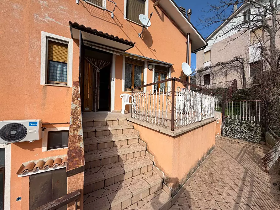 Immagine 25 di Appartamento in vendita  in Località Vescia a Acquacanina