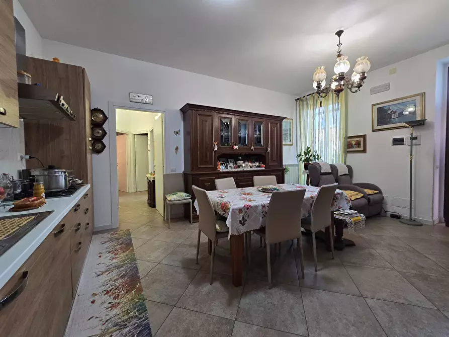 Immagine 11 di Appartamento in vendita  in Via F. Filelfo a Tolentino