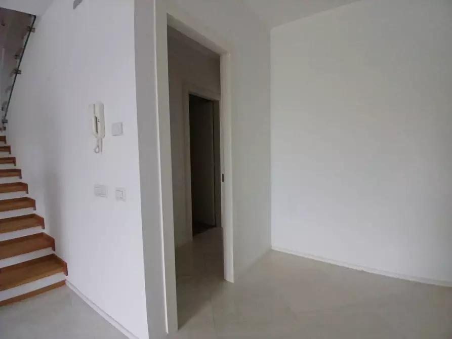 Immagine 10 di Villetta a schiera in vendita  in via Milano a Porto Sant'elpidio