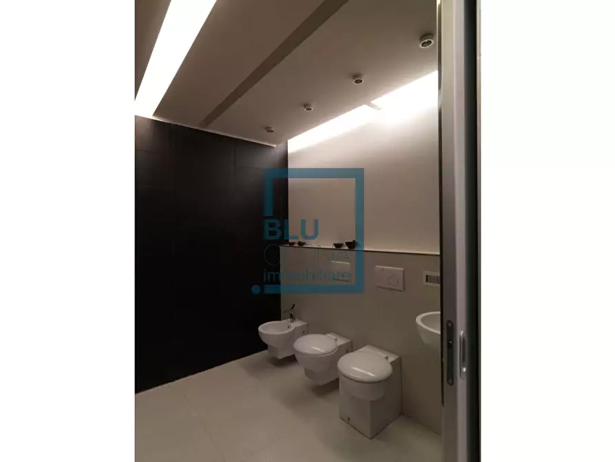 Immagine 15 di Ufficio in vendita  in Via schiaffino 25 a Milano