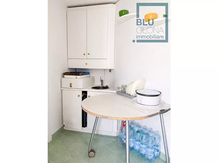 Immagine 8 di Appartamento in vendita  in via pedralana 26 a Olbia