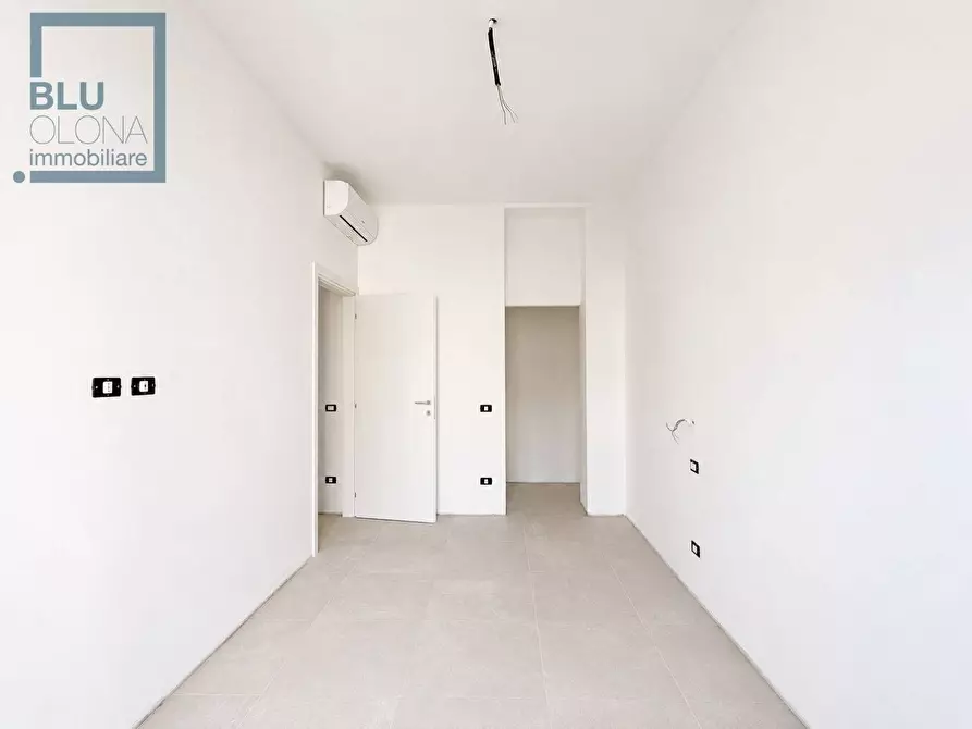 Immagine 13 di Appartamento in vendita  in Via Mac Mahon 109 a Milano