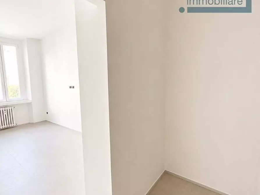 Immagine 15 di Appartamento in vendita  in Via Mac Mahon 109 a Milano