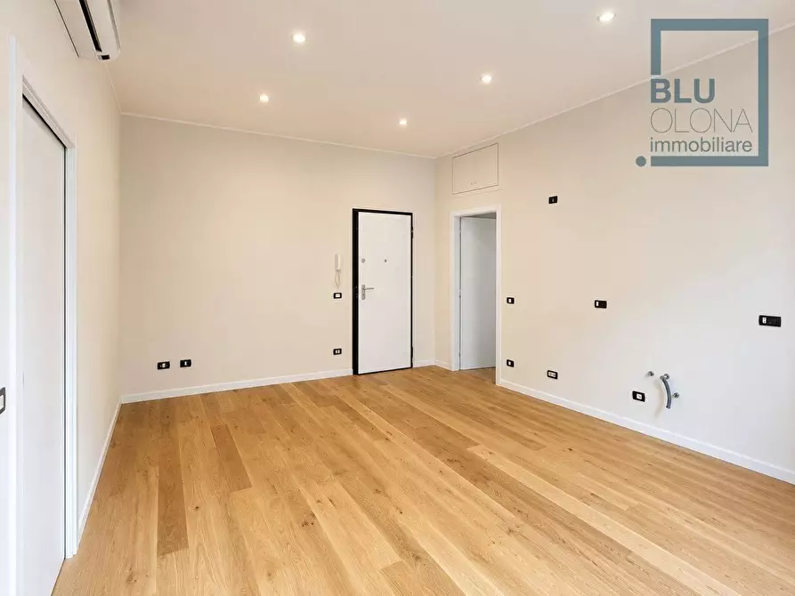 Immagine 4 di Appartamento in vendita  in Via Mac Mahon 109 a Milano