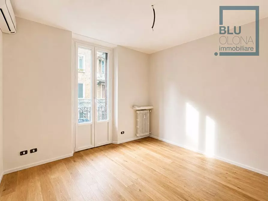Immagine 8 di Appartamento in vendita  in Via Mac Mahon 109 a Milano