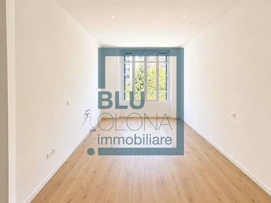 Immagine 1 di Appartamento in vendita  in Via Carlo Bazzi 49 a Milano