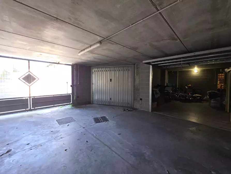 Immagine 43 di Appartamento in vendita  in VIA MARIO CAREDDU DIANA 4 a Asti