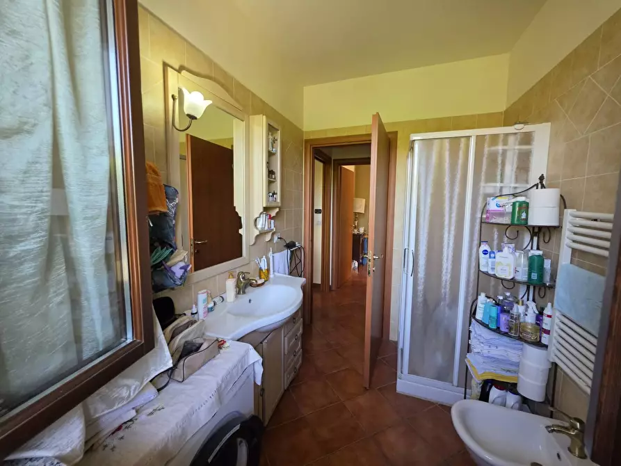 Immagine 13 di Appartamento in vendita  in VIA MARIO CAREDDU DIANA 4 a Asti