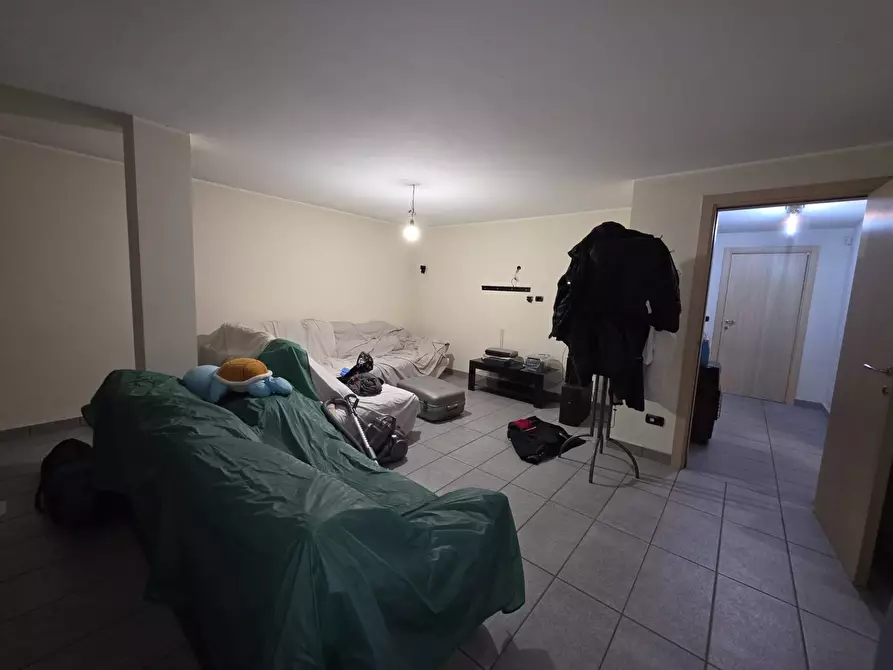 Immagine 28 di Villa in vendita  in via mario cora 3 a Asti
