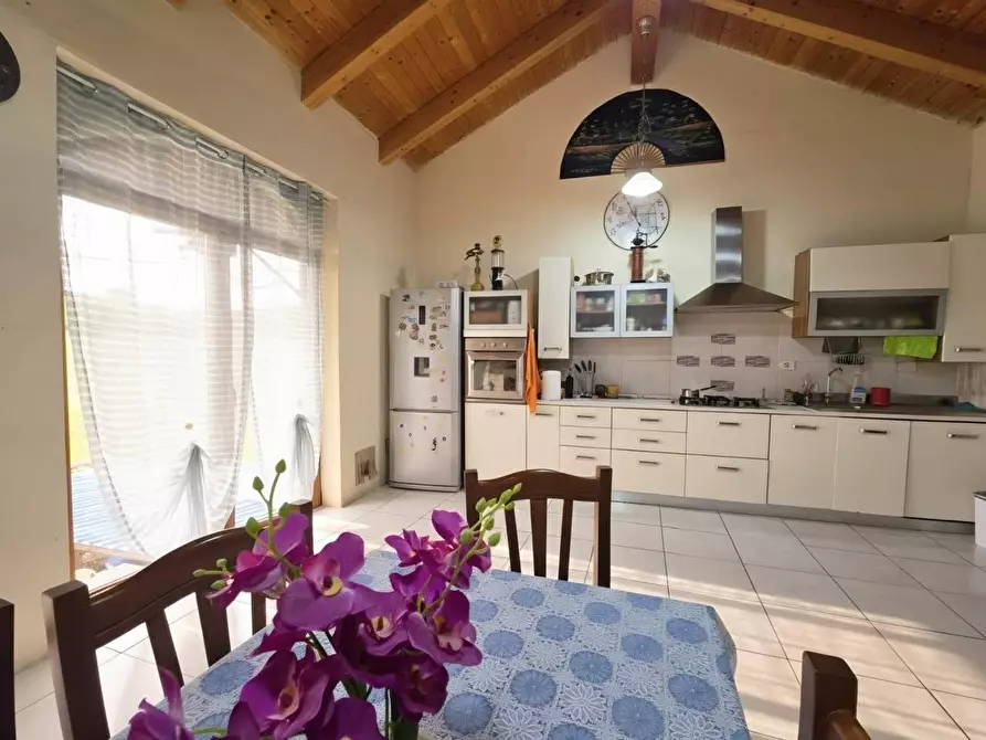 Immagine 9 di Rustico / casale in vendita  in frazione Lavezzole 70 a San Damiano D'asti