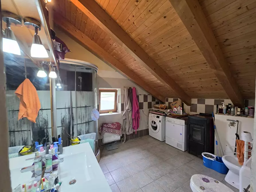 Immagine 23 di Rustico / casale in vendita  in frazione Lavezzole 70 a San Damiano D'asti