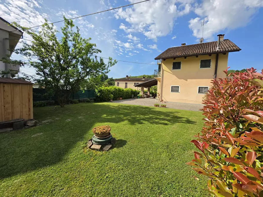 Immagine 3 di Casa indipendente in vendita  in FRAZIONE SAN GIULIO 120 a San Damiano D'asti