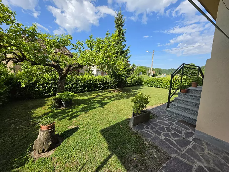 Immagine 45 di Casa indipendente in vendita  in FRAZIONE SAN GIULIO 120 a San Damiano D'asti
