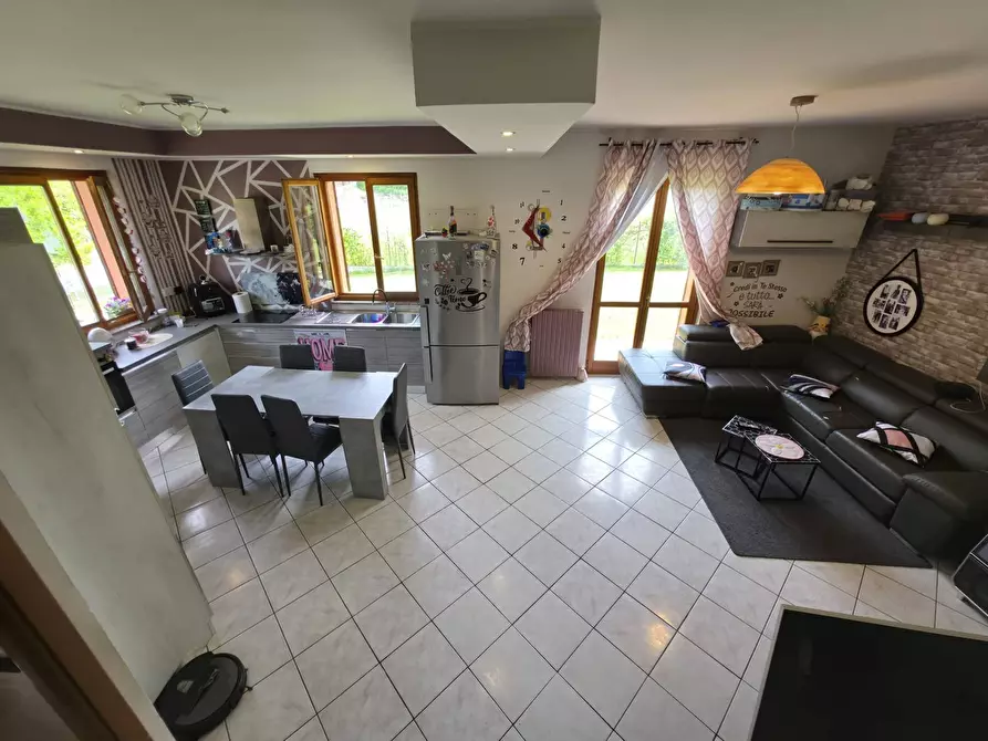 Immagine 11 di Villa in vendita  in via val popola 4 a Asti
