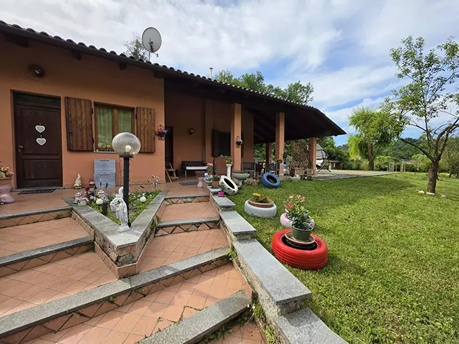 Immagine 38 di Villa in vendita  in via val popola 4 a Asti