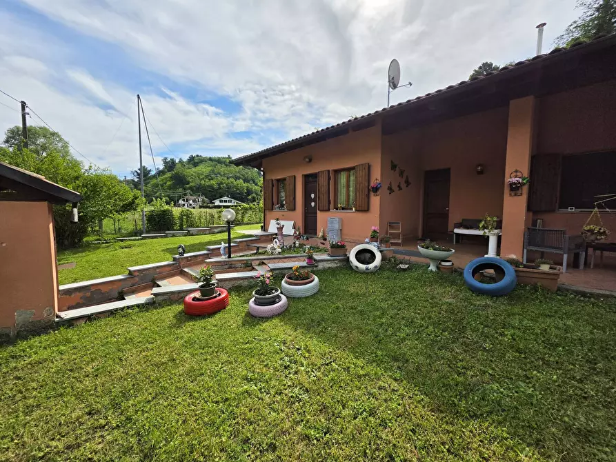 Immagine 58 di Villa in vendita  in via val popola 4 a Asti