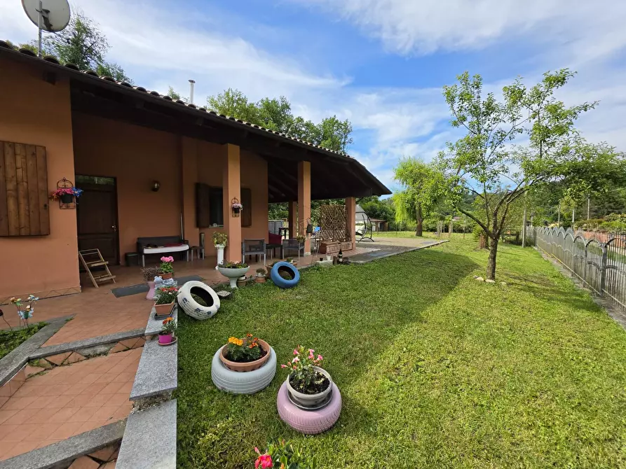 Immagine 5 di Villa in vendita  in via val popola 4 a Asti