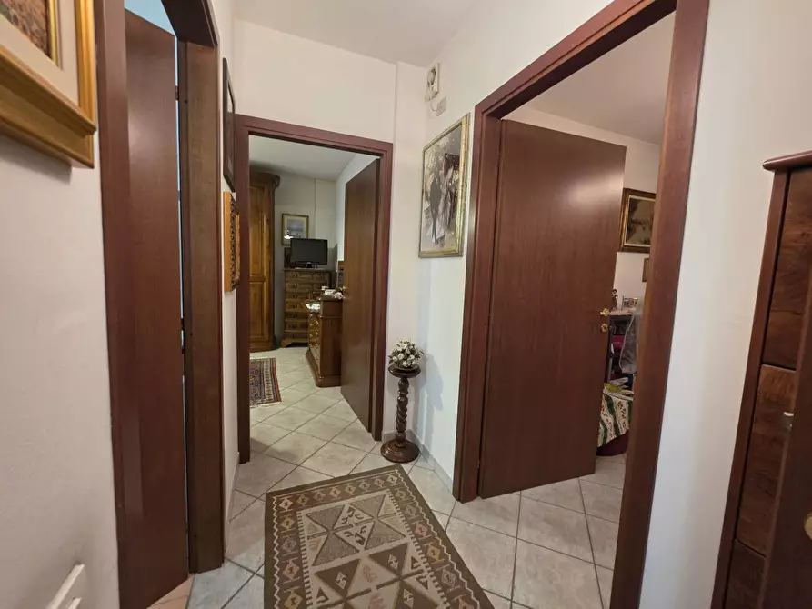 Immagine 10 di Appartamento in vendita  in corso felice cavallotti 35 a Asti