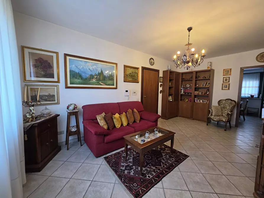 Immagine 2 di Appartamento in vendita  in corso felice cavallotti 35 a Asti