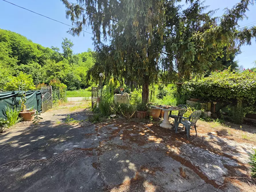 Immagine 18 di Rustico / casale in vendita  in FRAZIONE CASABIANCA 139 a Asti