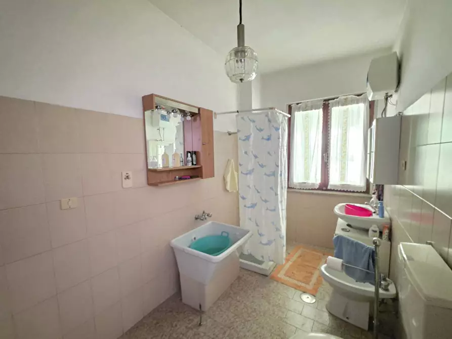 Immagine 11 di Rustico / casale in vendita  in FRAZIONE CASABIANCA 139 a Asti